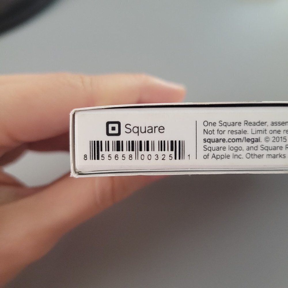 NEW Square Credit Card Reader Mobile Plug In White - Picture 5 of 6